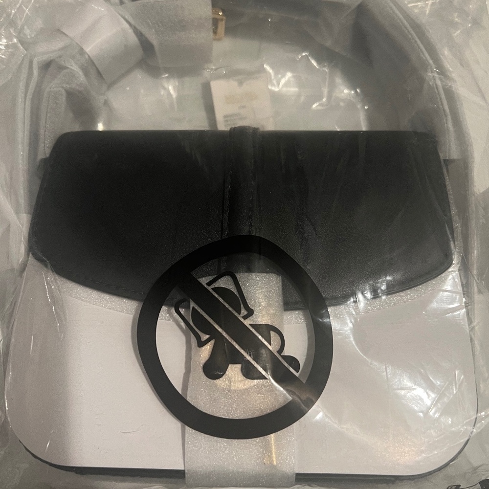 MICHAEL Michael Kors Lyra Flap Crossbody Bag in Black & White (New in package)